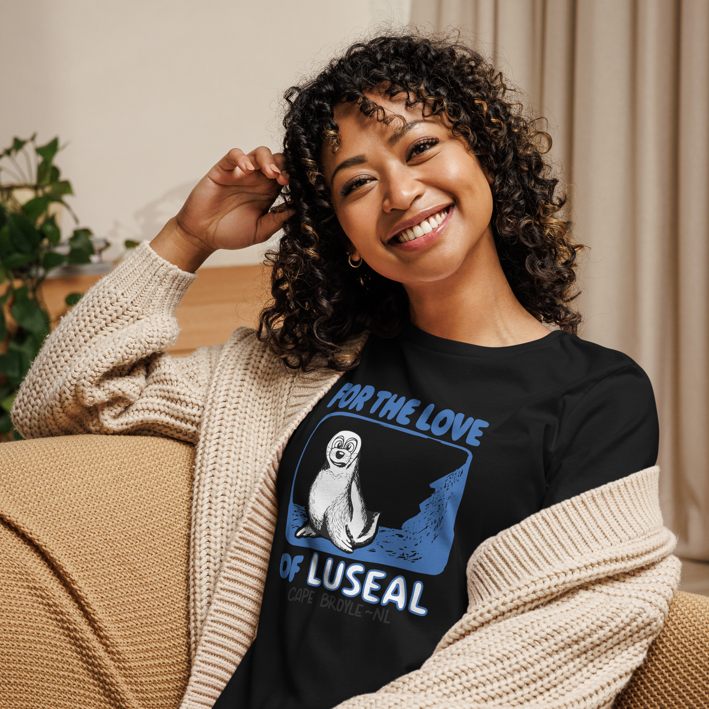 For The Love of LUSEAL Graphic Tee