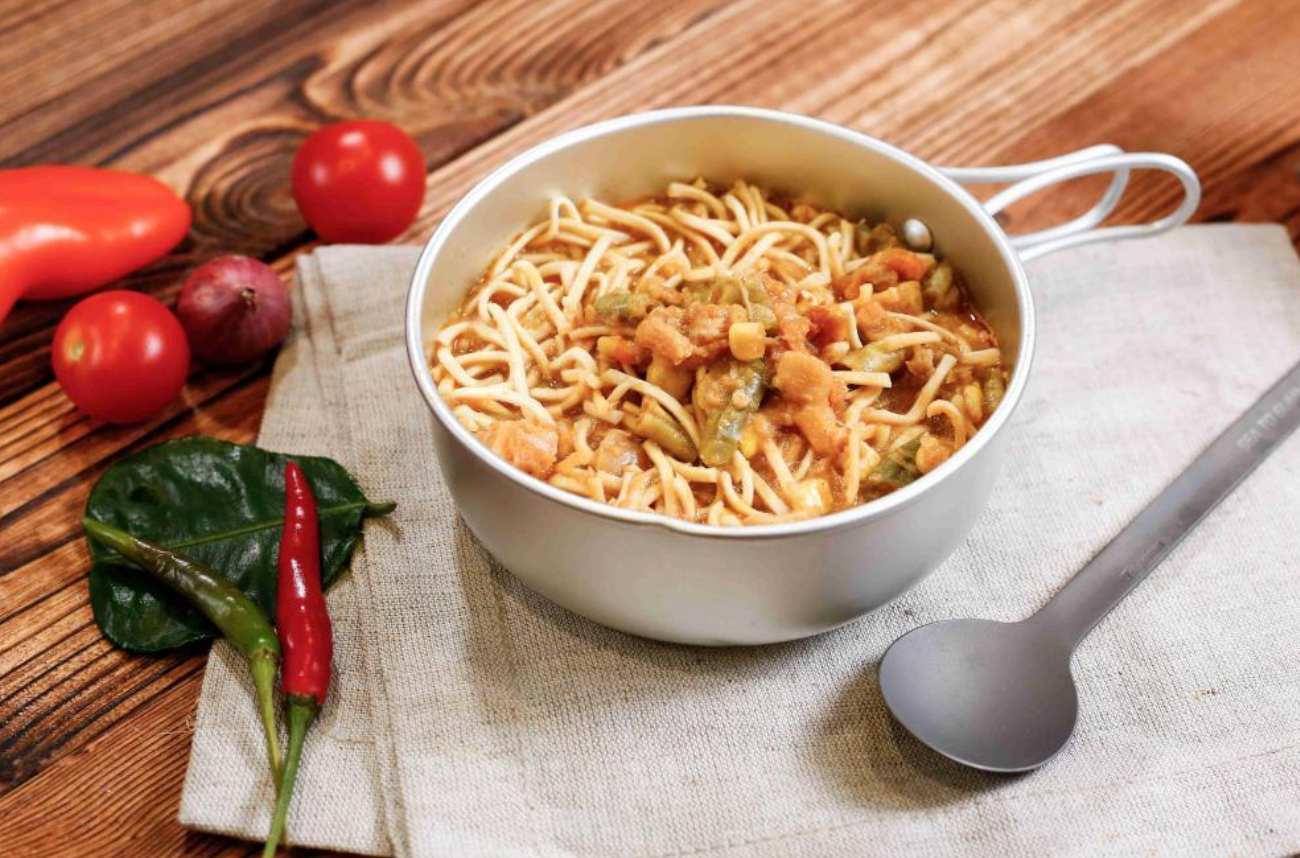 Expedition Foods Asian Noodles with Chicken and Mixed Vegetables